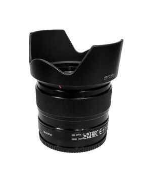 Sony OSS e35mm f1.8 Lens